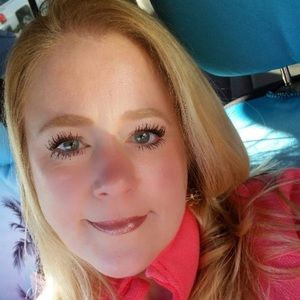 Meet your Posher, LaurieAnn